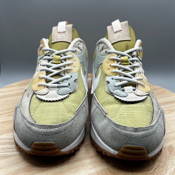 Nike Air Max 90 Futura sneakers in the "Buff Gold" Colorway Womens 10 - Picture 2 of 16
